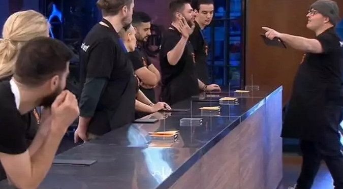 Χαμός στο MasterChef: Άκουσα δύο πράγματα…