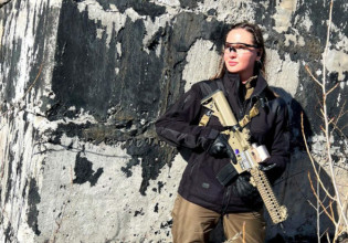 Μις Ουκρανία: Διευκρινίζει αν όντως πήγε να πολεμήσει τους Ρώσους