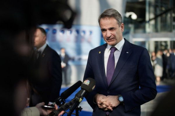 Μητσοτάκης στη Σύνοδο του ΝΑΤΟ: Να στείλουμε ξεκάθαρο μήνυμα ότι η Συμμαχία είναι ενωμένη στο ζήτημα στήριξης της Ουκρανίας