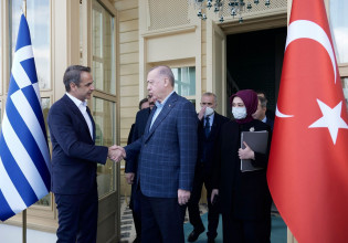 Μητσοτάκης: Ενημέρωσε Τσίπρα και Ανδρουλάκη για τη συνάντηση με Ερντογάν