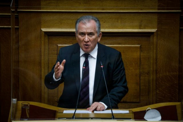 ΚΙΝΑΛ: Το νομοσχέδιο Χατζηδάκη πετάει τους ανέργους εκτός καταλόγων του ΟΑΕΔ