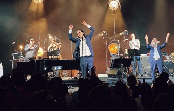 Nick Cave & The Bad Seeds: Ακύρωσαν προγραμματισμένες συναυλίες τους στη Ρωσία και την Ουκρανία