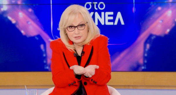 Αγγελική Νικολούλη: Όλες οι φορές που βρήκε τον δολοφόνο (και φορούσε κόκκινο)