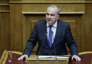 Παπαθανάσης: Τα ράφια των σούπερ μάρκετ θα παραμείνουν γεμάτα – Έλεγχοι για την αισχροκέρδεια