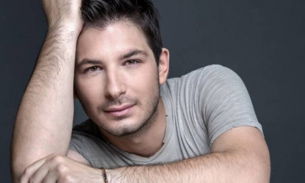 Γιώργος Περρής: Είμαι gay, ανακουφισμένος, χαρούμενος και υπερήφανος