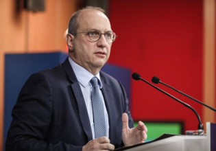 Οικονόμου: Ο Ανδρουλάκης απέκλεισε σήμερα τη συνεργασία με τη ΝΔ