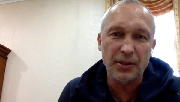 Όλεγκ Προτάσοφ για τον πόλεμο στην Ουκρανία: «Αν χρειαστεί θα βρω κι εγώ όπλο