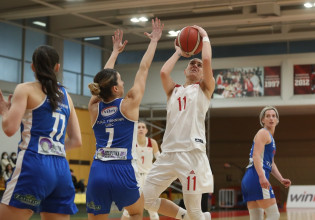 Ο Ολυμπιακός διέλυσε την Ελευθερία Μοσχάτου και βγήκε πρώτος και μαθηματικά (111-60)