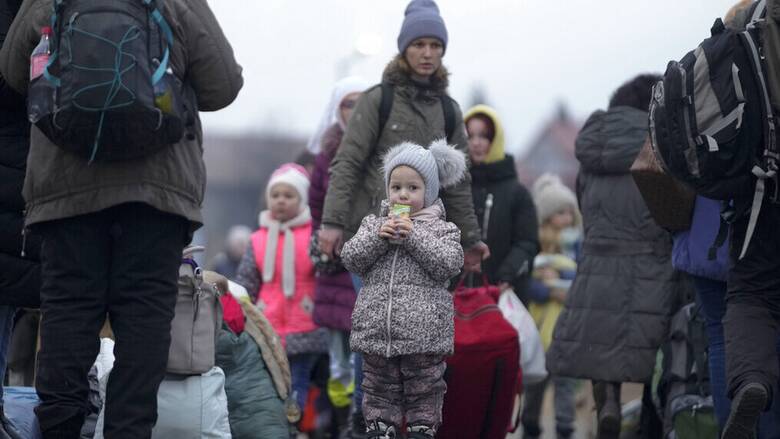 Ουκρανία: Πώς αντιμετωπίζουν τα παιδιά που ξεριζώνονται τη βία και τη φρίκη του πολέμου