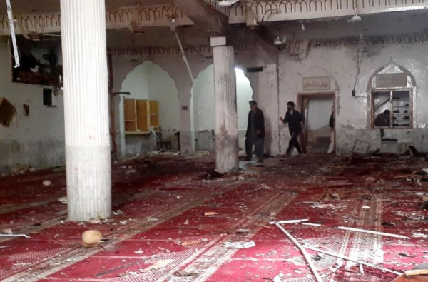 Πακιστάν: Τουλάχιστον 30 νεκροί από επίθεση σε τέμενος στην Πεσαβάρ