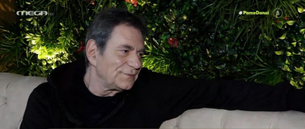 Άγγελος Διονυσίου: Ο πατέρας του, τα τραγούδια που απέρριψε και έγιναν επιτυχίες & η σχέση του με τη Σοφία Αλιμπέρτη