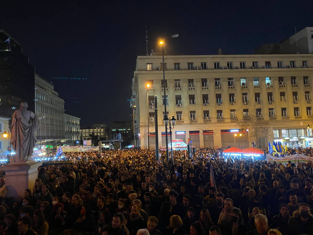 Συναυλία Ειρήνης: Ηχηρό μήνυμα κατά της ρωσικής εισβολής στην Ουκρανία στέλνει πλήθος καλλιτεχνών