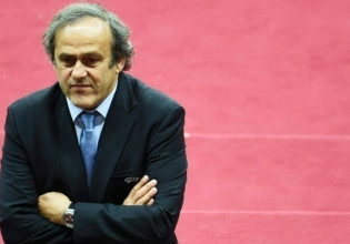 Πλατινί: «Είμαι με τους Ουκρανούς, ζητώ από τον Πούτιν να σταματήσει τους βομβαρδισμούς»