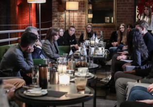 Κατερίνα Σακελλαροπούλου: «Όσο υπάρχουν άνθρωποι υπάρχει και η ελπίδα» – Συζήτηση με τους ουκρανούς φοιτητές του ΑΠΘ