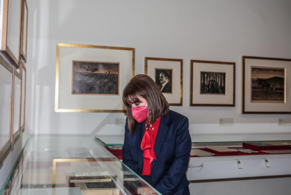 Στη «χώρα Καμπανέλλη» η Κατερίνα Σακελλαροπούλου