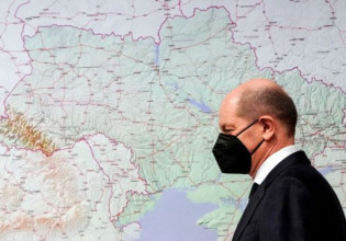 Πόλεμος στην Ουκρανία – Σολτς: Η Ευρώπη ενωμένη θα δώσει καταφύγιο στους πρόσφυγες