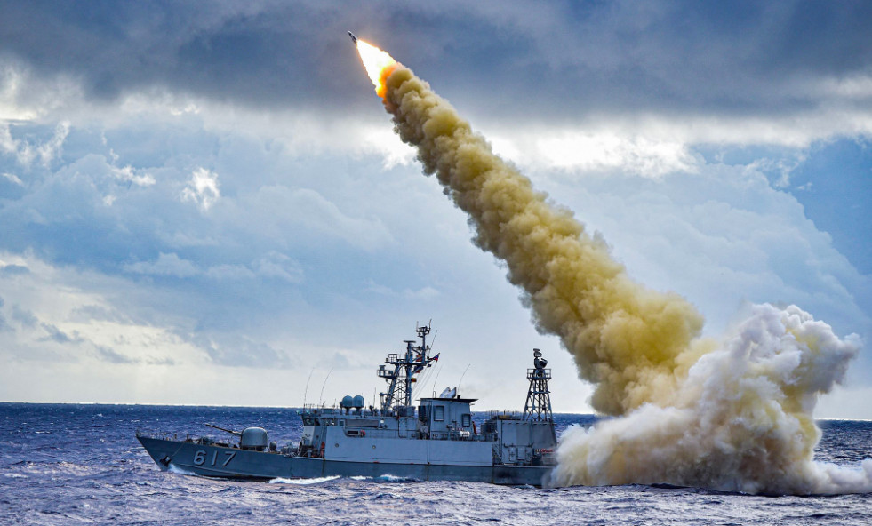 Πόλεμος στην Ουκρανία: Πως θα αλλάξουν οι ισορροπίες εάν το ΝΑΤΟ στείλει αντιπλοϊκούς πυραύλους