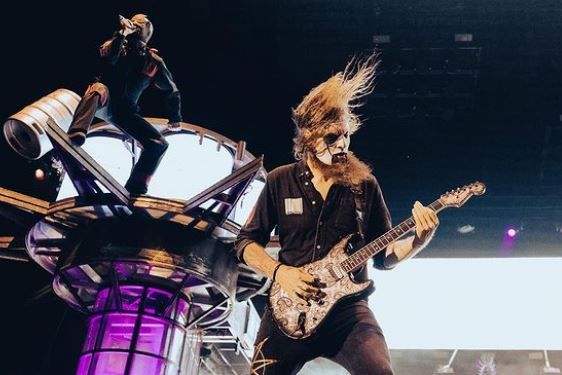 Καλλιτέχνες αρνούνται να παίξουν στη Ρωσία - Και οι Slipknot ακύρωσαν συναυλίες