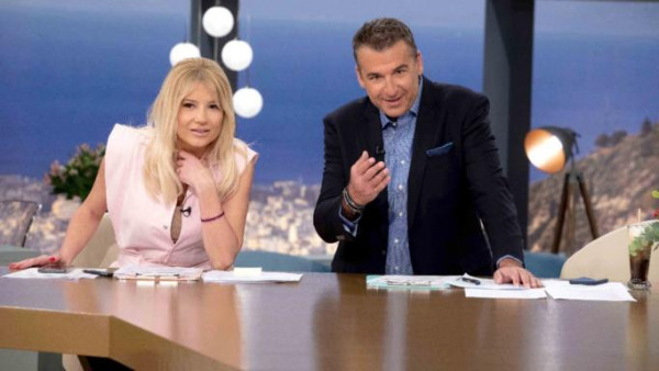 Φαίη Σκορδά – Γιώργος Λιάγκας: Επικός διάλογος on air – «Κάνε την εκπομπή με την επικαιρότητα»