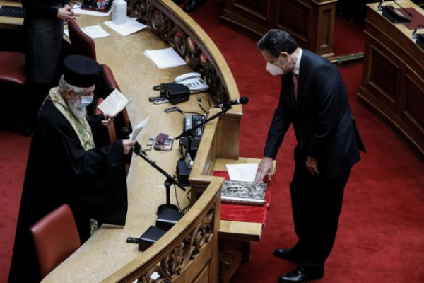 Ορκίστηκε βουλευτής ο Θόδωρος Σκυλακάκης