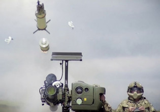 Πόλεμος στην Ουκρανία: Με αντιεροπορικούς πυραύλους προμηθεύει η Βρετανία την Ουκρανία