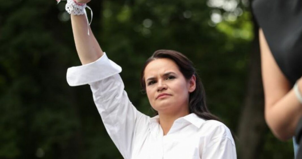 Λευκορωσία: Η επικεφαλής της αντιπολίτευσης προτρέπει τους στρατιώτες της χώρας της να μην επιτεθούν στην Ουκρανία