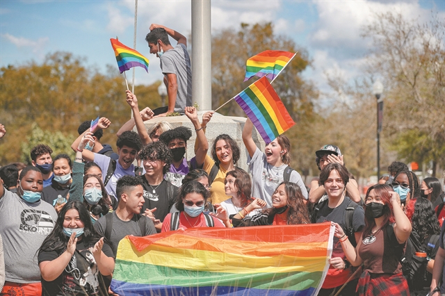 Θύελλα προκαλεί στη Φλόριντα ο νόμος «μη λες γκέι» για τα σχολεία