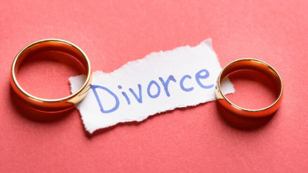 Έρευνα: Όλο και περισσότεροι γάμοι στη χώρα μας οδηγούνται σε διαζύγιο