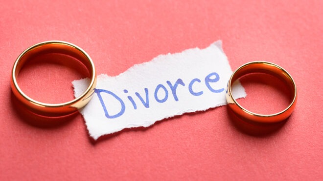 Έρευνα: Όλο και περισσότεροι γάμοι στη χώρα μας οδηγούνται σε διαζύγιο