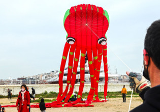 Δήμος Πειραιά: Αποκριάτικες εκδηλώσεις το τελευταίο τριήμερο της Αποκριάς