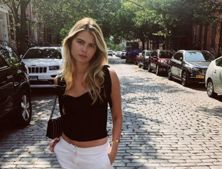 Παντρεύεται η κόρη του Πέτρου Κωστόπουλου, Αμαλία;