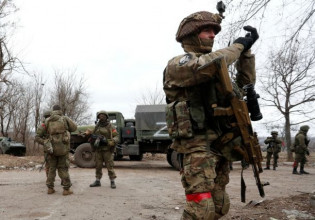 Πόλεμος στην Ουκρανία: Συγγραφείς και νομπελίστες από όλον τον κόσμο καταδικάζουν την εισβολή του Πούτιν