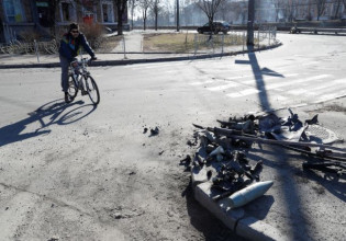 Πόλεμος στην Ουκρανία: Τουλάχιστον 351 άμαχοι οι νεκροί, σύμφωνα με τον ΟΗΕ