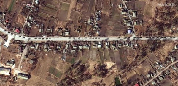 Πόλεμος στην Ουκρανία: Γιατί καθυστερεί το ρωσικό κομβόι προς το Κίεβο