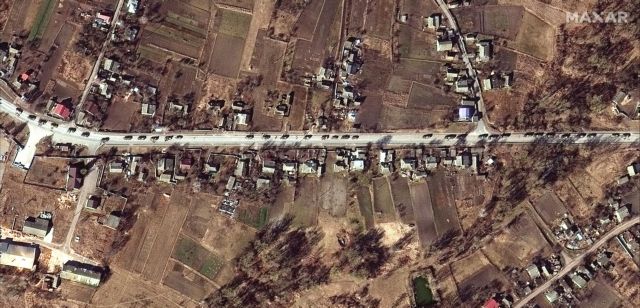 Πόλεμος στην Ουκρανία: Γιατί καθυστερεί το ρωσικό κομβόι προς το Κίεβο