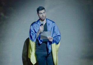 Εθνική Λυρική Σκηνή: Ενός λεπτού σιγή για τα θύματα του πολέμου στην παράσταση του Οθέλλου