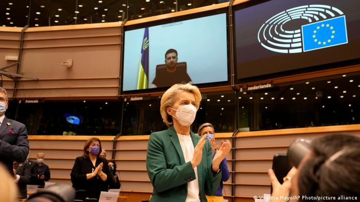 Ουκρανία: Μπορεί να ενταχθεί με γρήγορες διαδικασίες στην ΕΕ;
