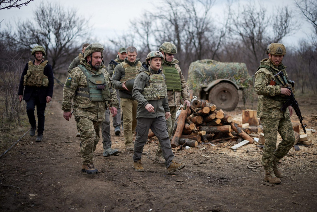 Ουκρανία: Πώς θα μπορούσε να τερματιστεί ο πόλεμος – Ποιοι παράγοντες θα κρίνουν την έκβασή του