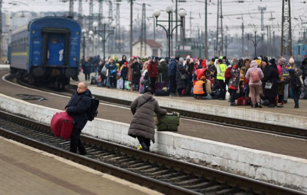 Λατινοπούλου: Αλα καρτ ανθρωπισμός και ακροδεξιά υποκρισία για τους «αληθινούς» πρόσφυγες από την Ουκρανία