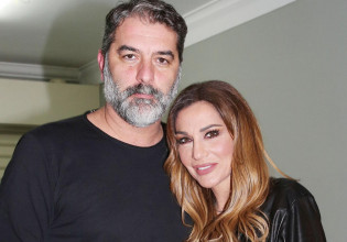 Δέσποινα Βανδή – Βασίλης Μπισμπίκης: Αγκαλιές και φιλιά σε γνωστό μαγαζί της Κύπρου