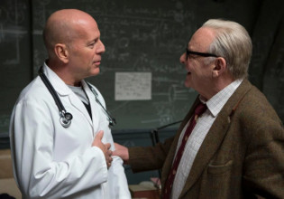 Άντονι Χόπκινς: Το συγκινητικό μήνυμά του προς τον Μπρους Γουίλις – «Οι προσευχές μου είναι με εσένα»