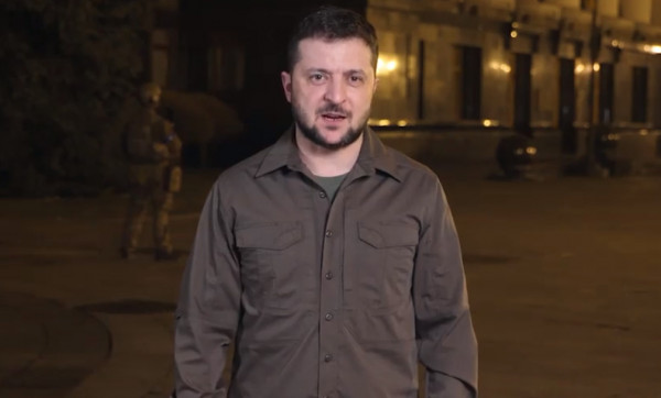 Ζελένσκι – Δεν πιστεύουμε κανέναν – Ετοιμαζόμαστε για νέες ρωσικές επιθέσεις στο Ντονμπάς