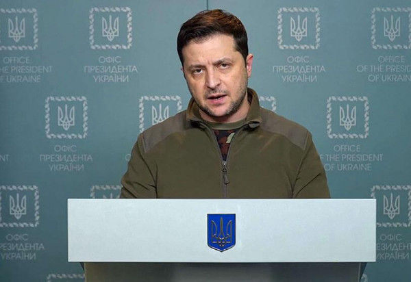 Ζελένσκι: Τι θα ζητήσουμε στις διαπραγματεύσεις – Ναυτικό αποκλεισμό επιβάλει η Ρωσία