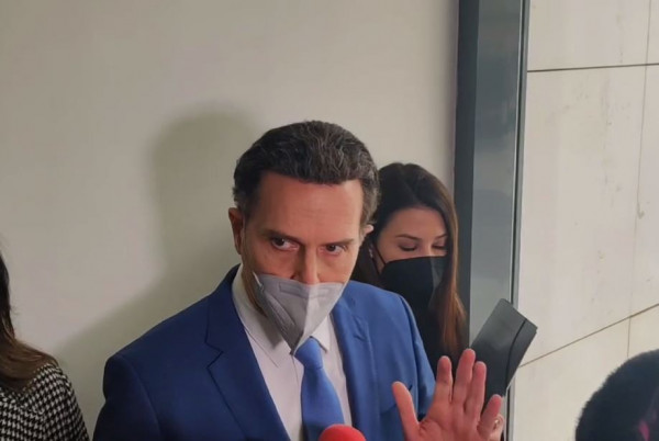 Δίκη Φιλιππίδη: «Εωλες οι κατηγορίες» – Απίστευτη δήλωση Δημητρακόπουλου για καταγγέλλουσα