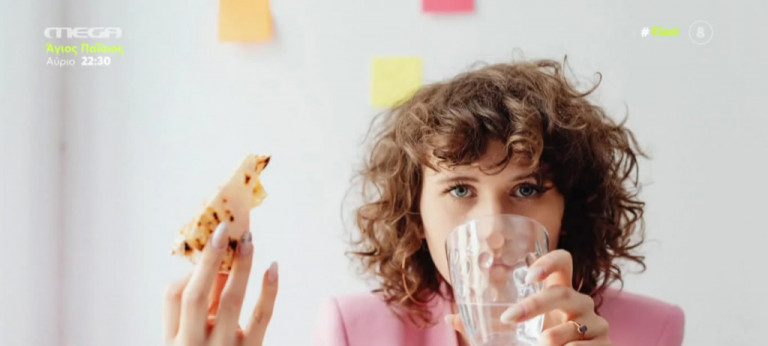 Πώς μπορούμε να απολαμβάνουμε το φαγητό με έλεγχο – Οι επιστήμονες εξηγούν