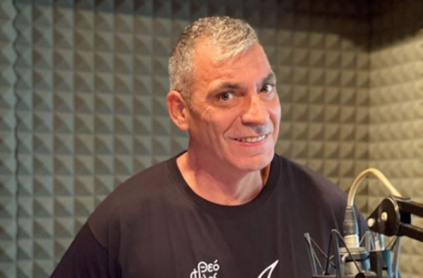 Θετικός στον κοροναϊό ο Γιάννης Σερβετάς – Η κηδεία που δεν θα μπορέσει να παρευρεθεί