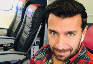 Θάνος Πετρέλης: Θαυμάστριες μου πετούσαν εσώρουχα μπροστά στην γυναίκα μου