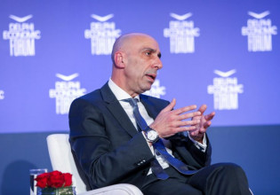 Μπρατάκος: Η ανάπτυξη πρέπει να είναι βιώσιμη, συνεκτική και ισόρροπη