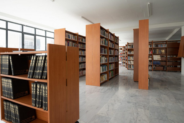 Ίλιον: Μια νέα καλή Δημοτική Βιβλιοθήκη δημιουργήθηκε