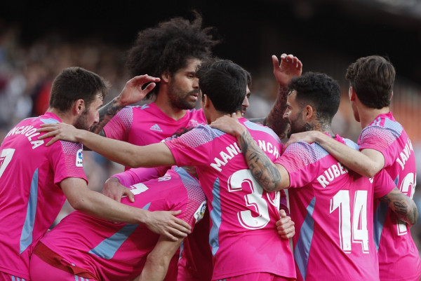 «Άλωσε» το «Μεστάγια» η Οσασούνα (2-1)